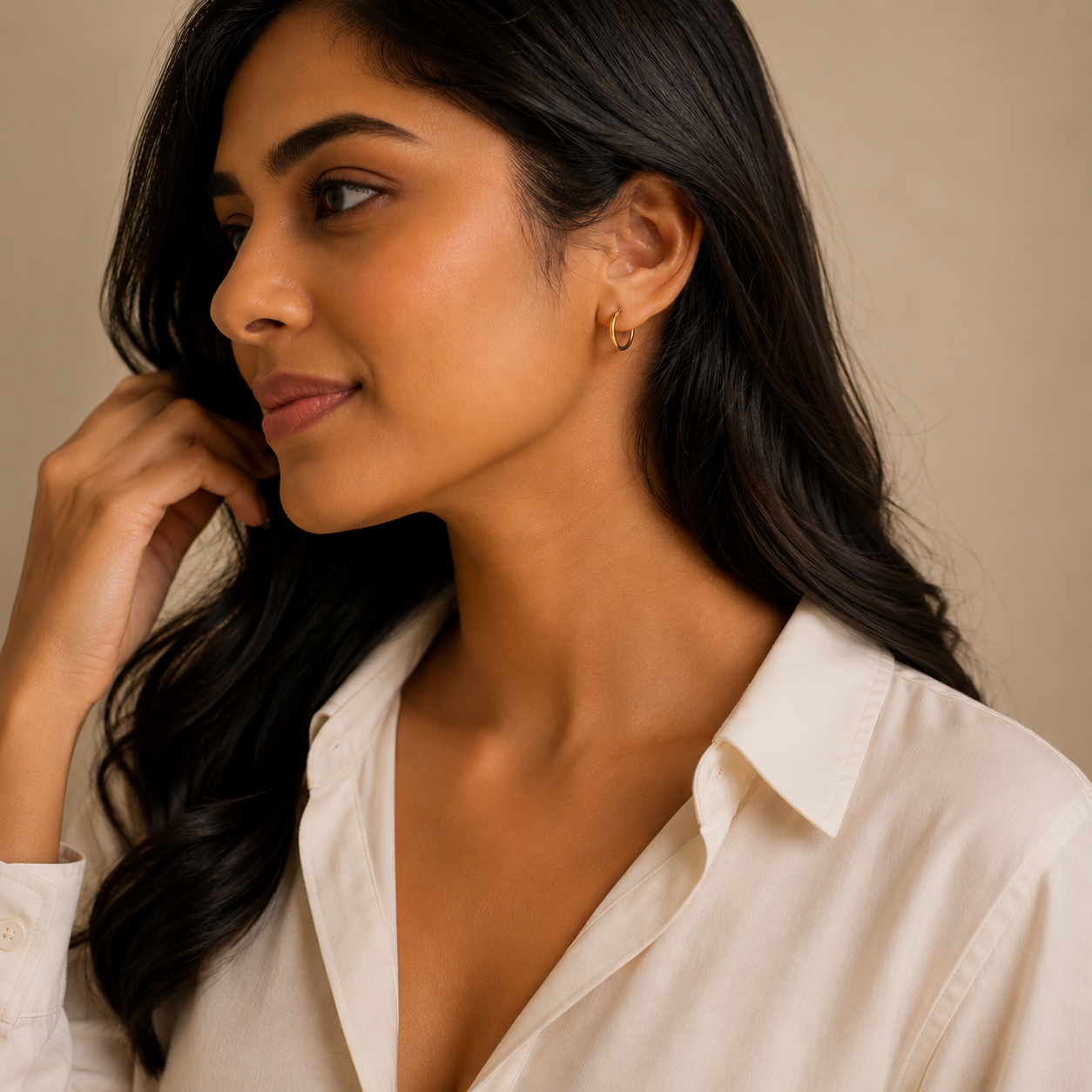 Simran's Essential Gold Hoop Earrings