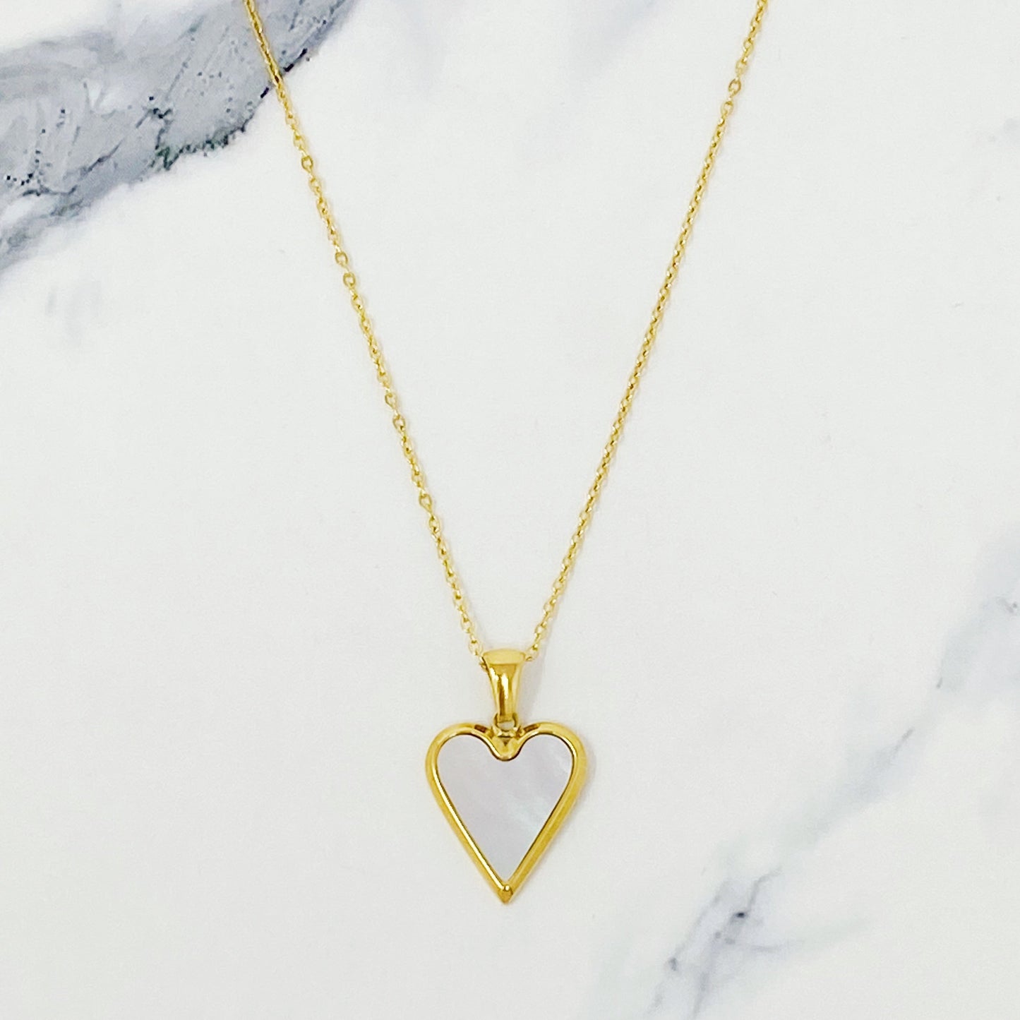 Simran's Heart Pendant Gold Necklace